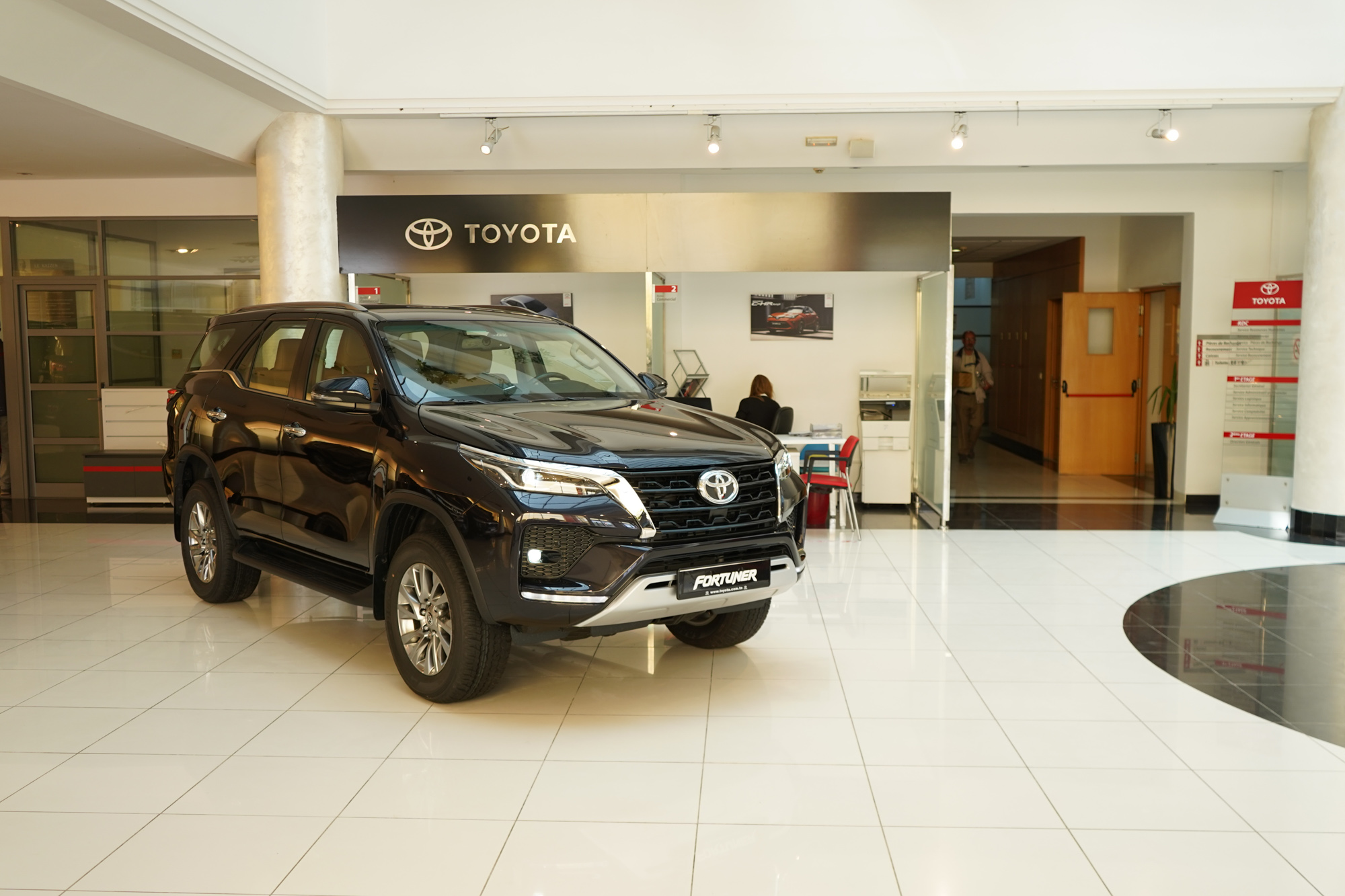  Toyota Fortuner