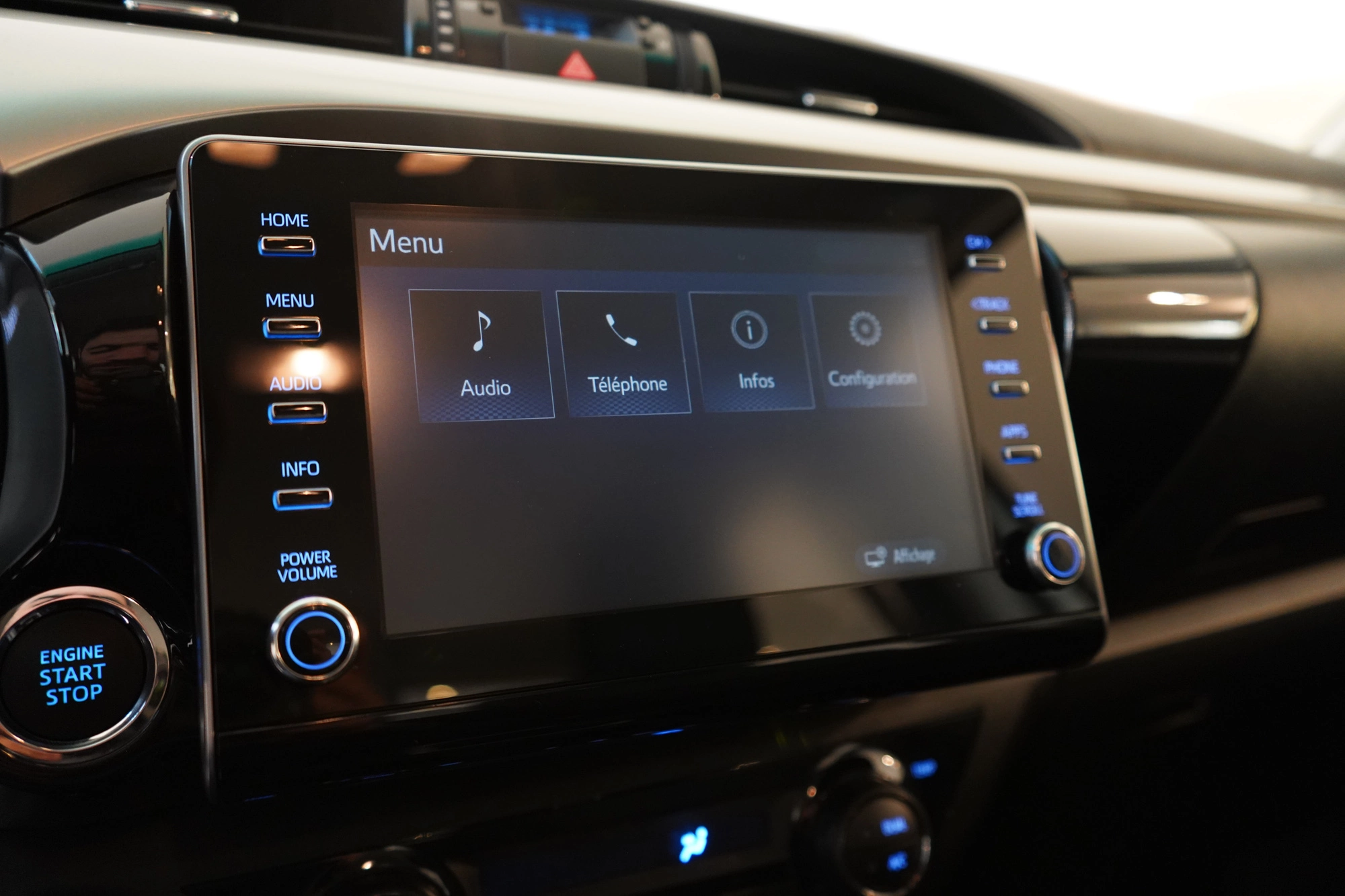 Hilux Double Cabine BVA