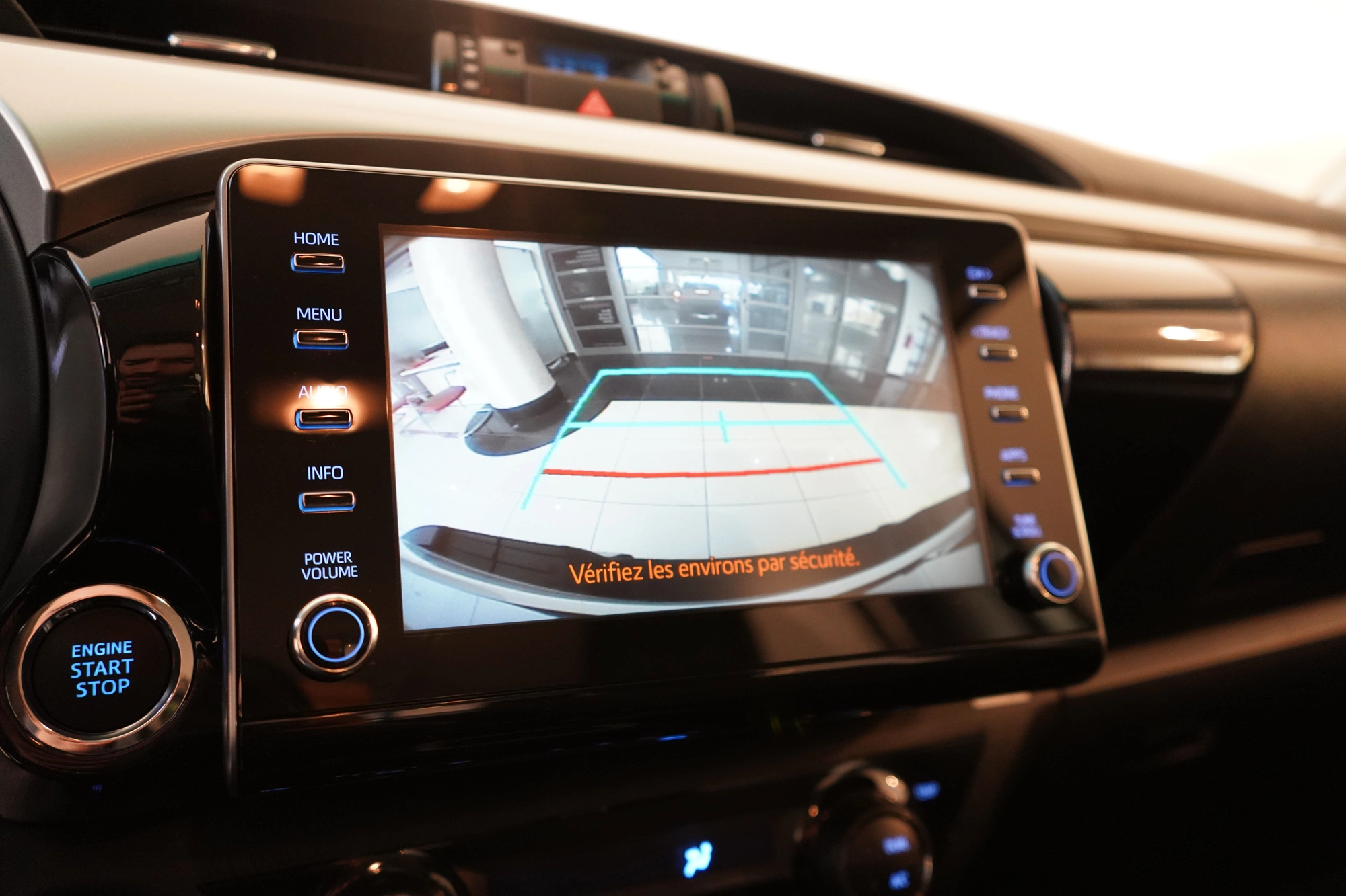  Hilux Double Cabine BVA