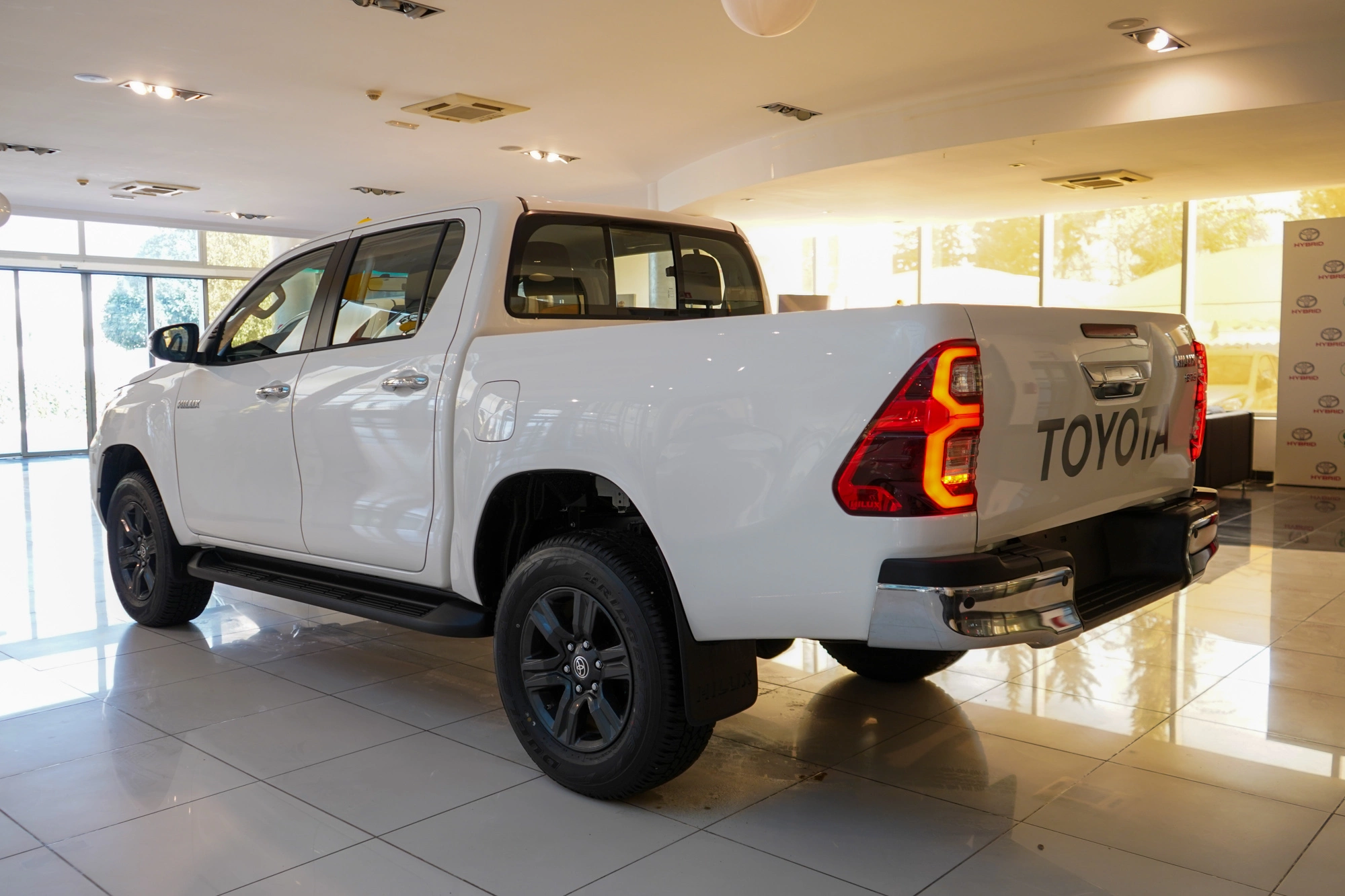  Hilux Double Cabine BVA