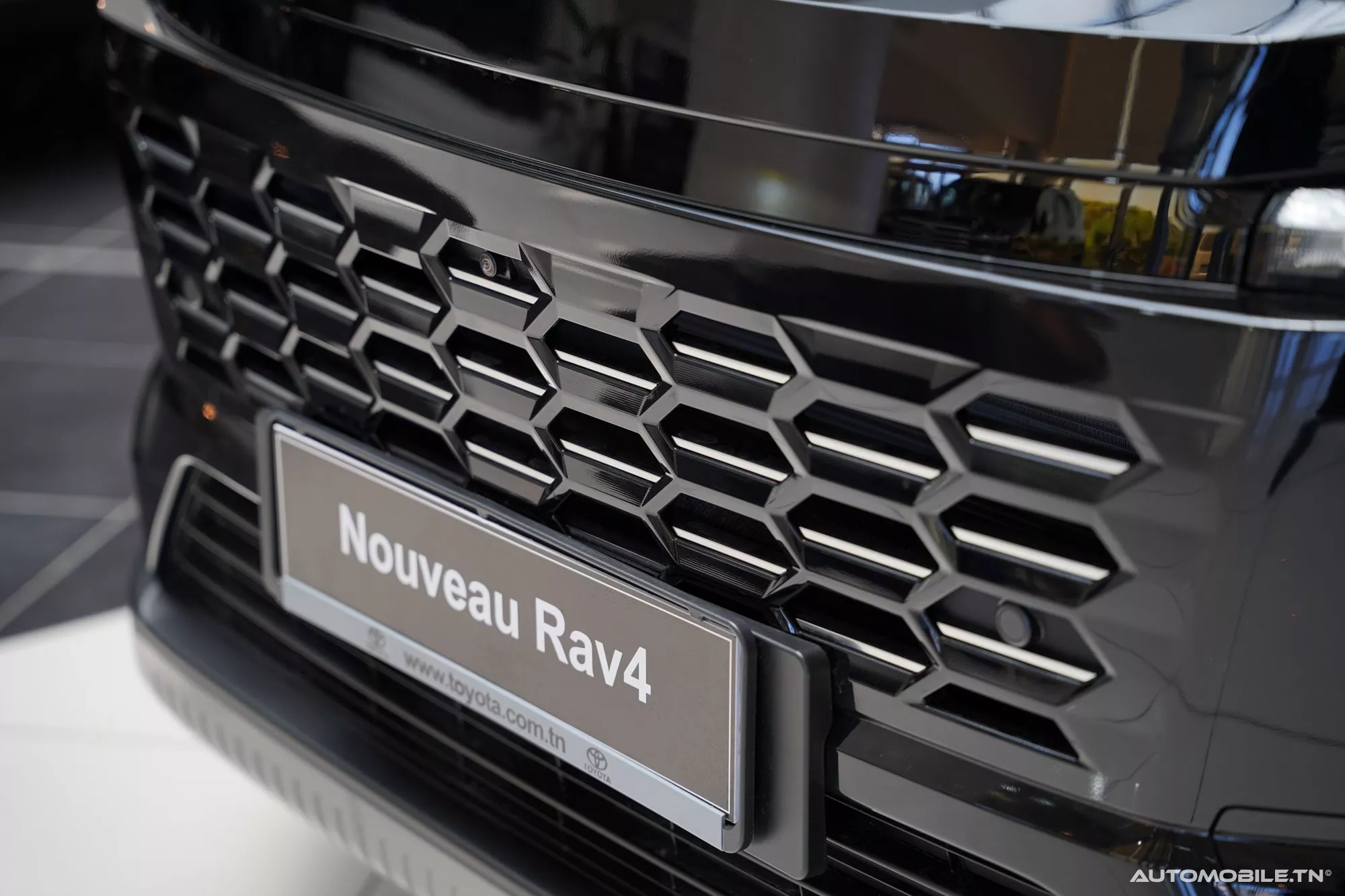 Nouveau RAV4 hybride